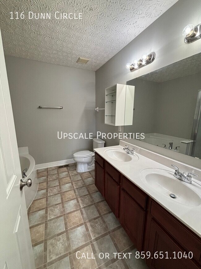 Building Photo - 116 Dunn Cir