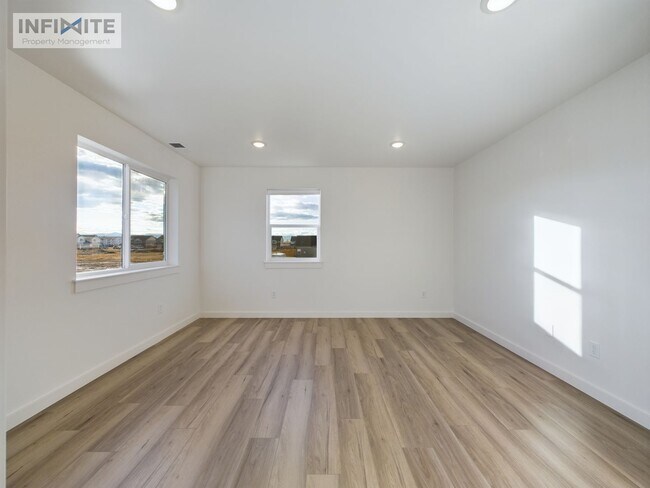 Building Photo - 602 Relentless Dr