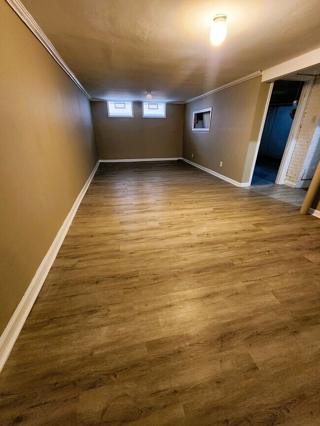 Building Photo - Garfield Hts 3 BR