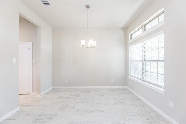 Building Photo - 11006 Bexley Vlg Ct