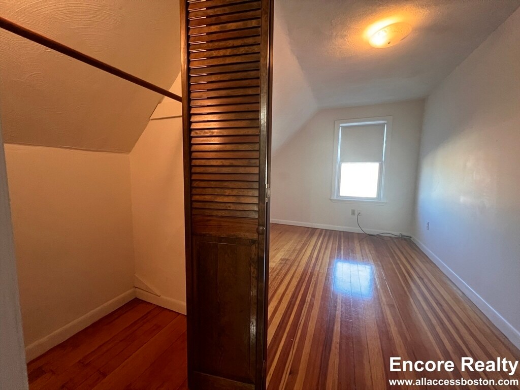 Building Photo - 187 Powder House Blvd