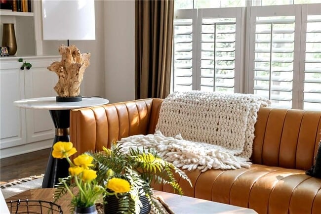 Building Photo - 582 St Charles Ave NE