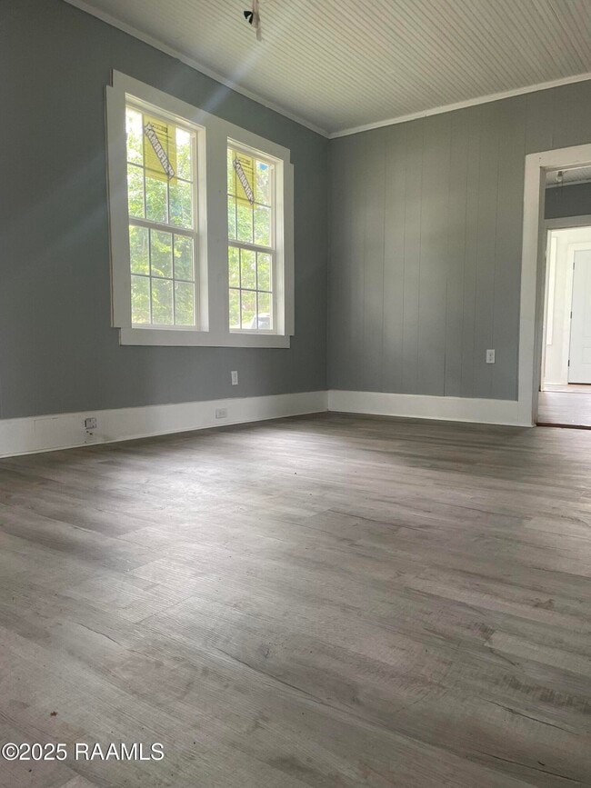 Building Photo - 1013 Iberia St