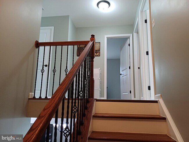 Building Photo - 25501 Emerson Oaks Dr