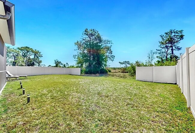 Building Photo - 12841 Wildflower Meadow Dr