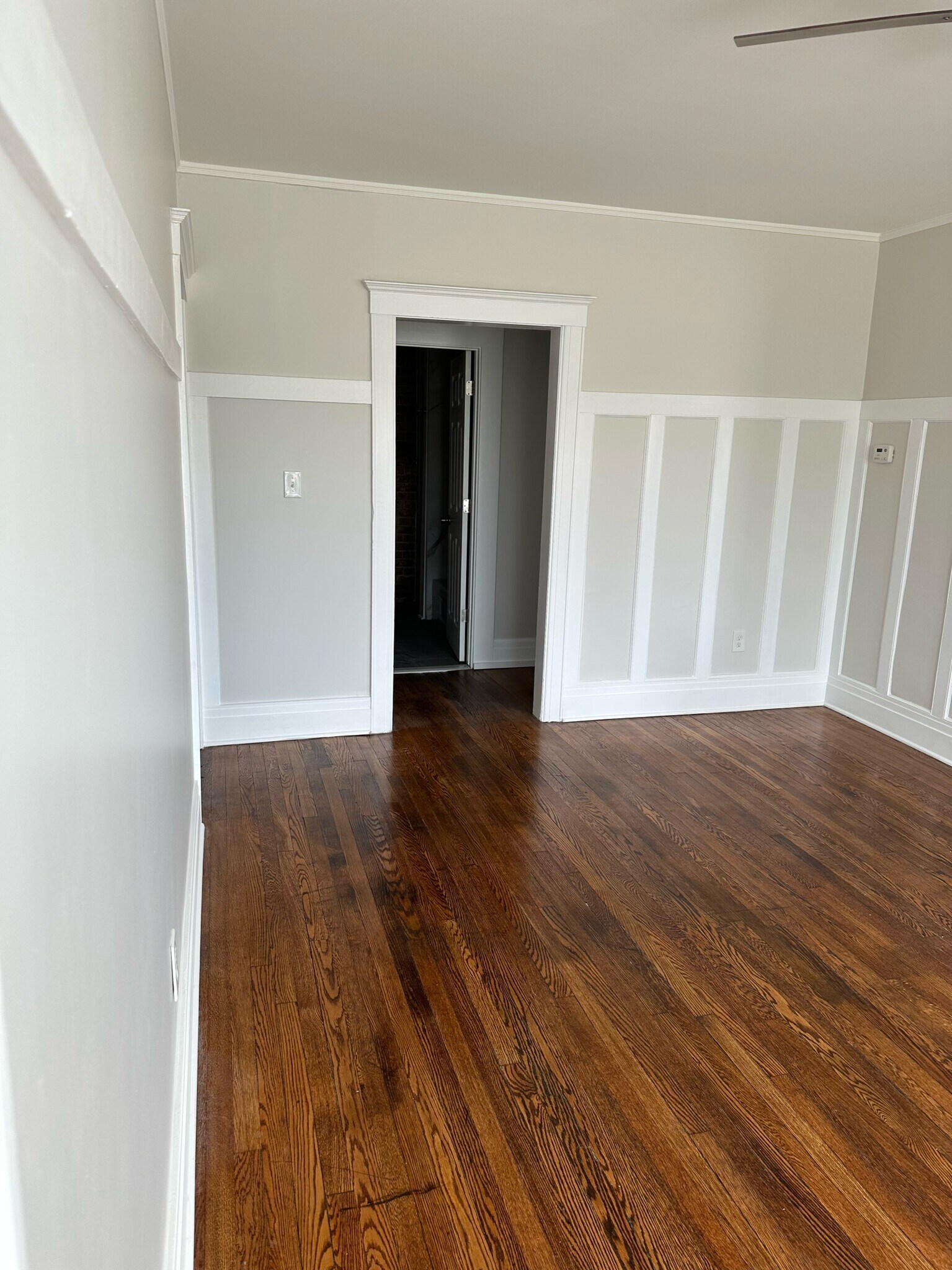 Building Photo - 2404 Baldwin St