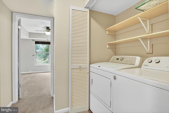 Building Photo - 5812 Orchard Hill Ct