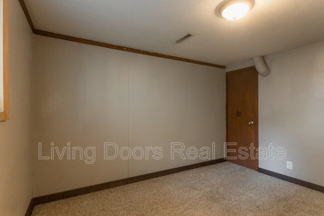 Building Photo - 1529 N 24th St