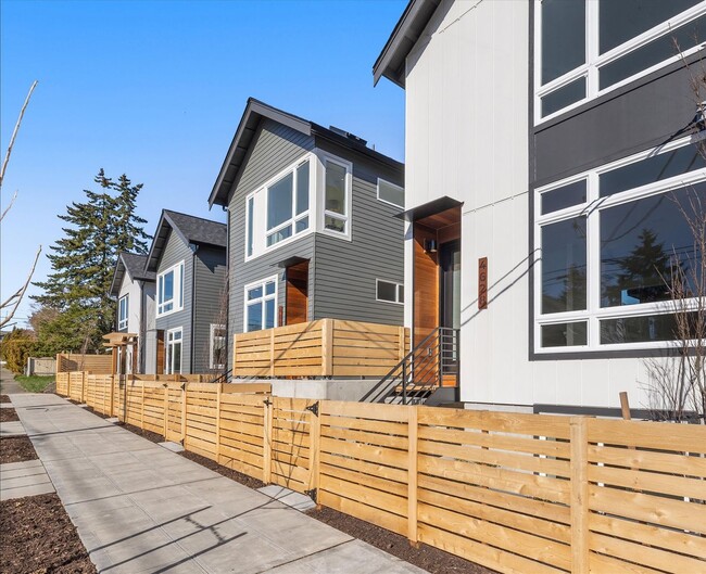 Building Photo - Orchard Street Cottages