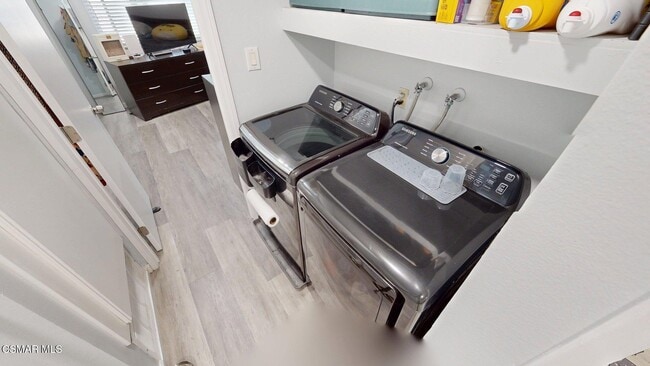 Building Photo - 3075 Kelp Ln