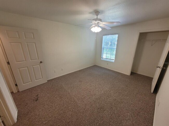 Building Photo - 36027 Deer Creek Dr