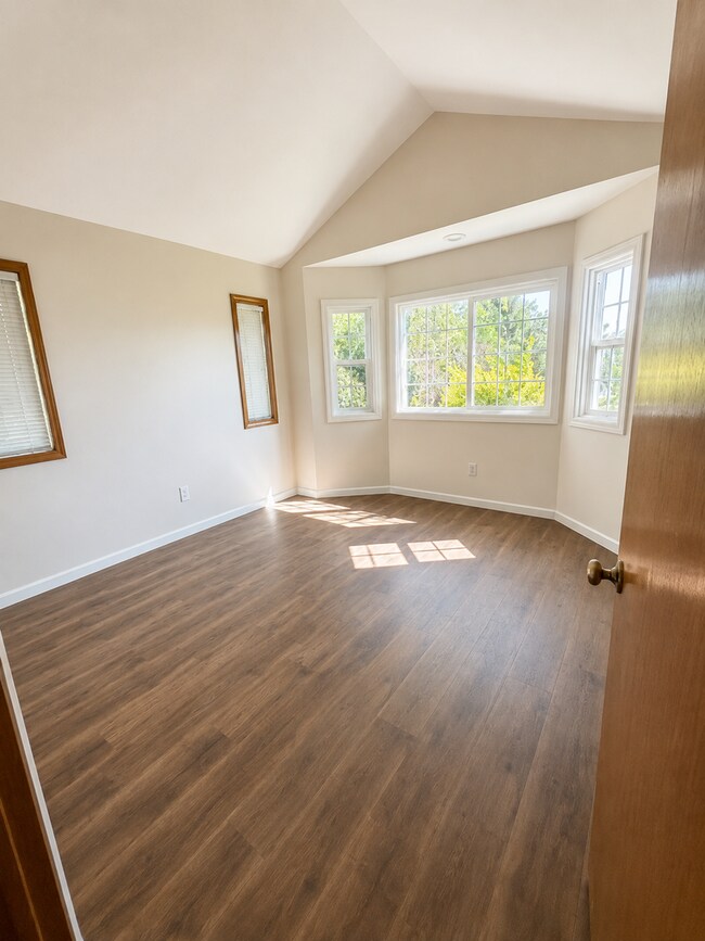 Building Photo - 9708 W Champion Ln