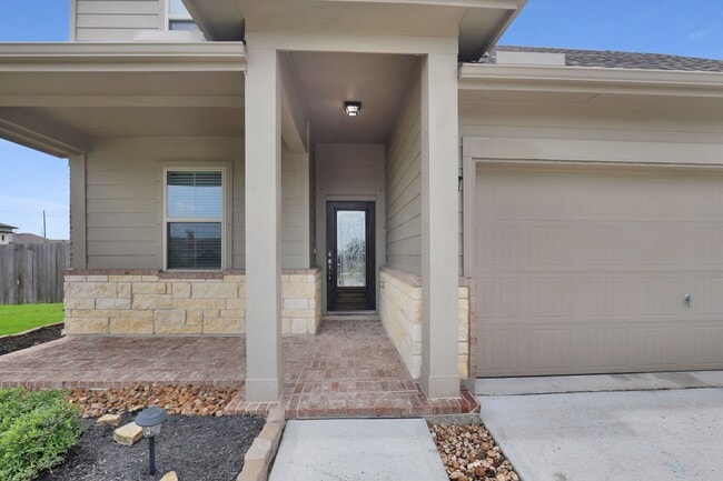 Building Photo - 430 Walnut Branch Dr