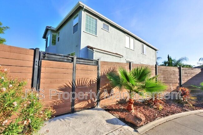 Building Photo - 5602 Jerry Litell Way