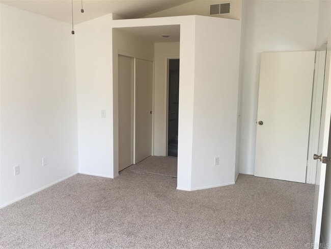 Building Photo - 400 Stoney Point Way