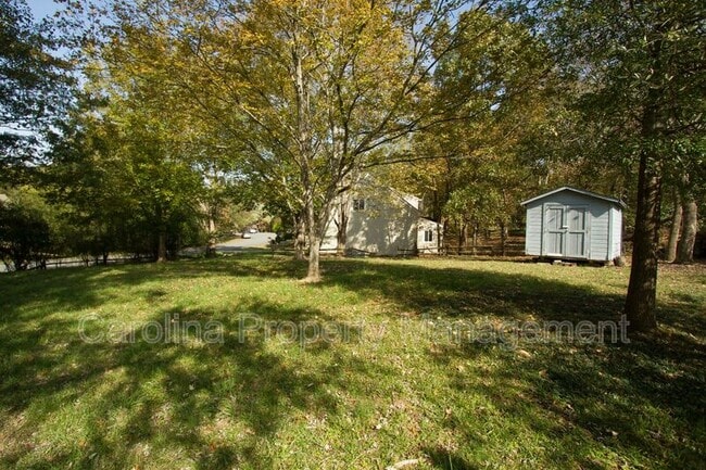 Building Photo - 11722 Carmel Lakes Dr