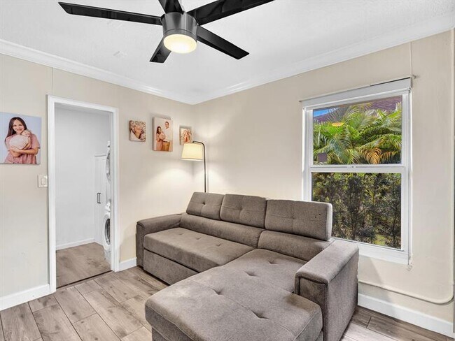 Building Photo - 9831 SW 58th Ct