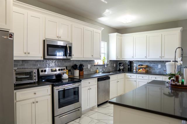 Building Photo - 2143 Soman Ln