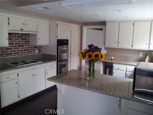 Building Photo - 1845 Mulberry Way