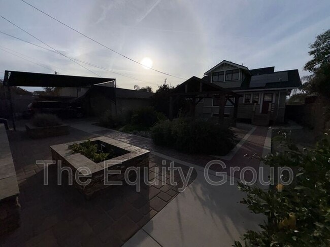 Building Photo - 820 S Court St