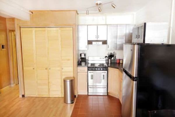 Building Photo - 18 8th St NE