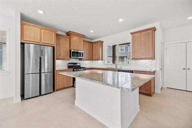 Building Photo - 7619 Chinkapin Grv Ln