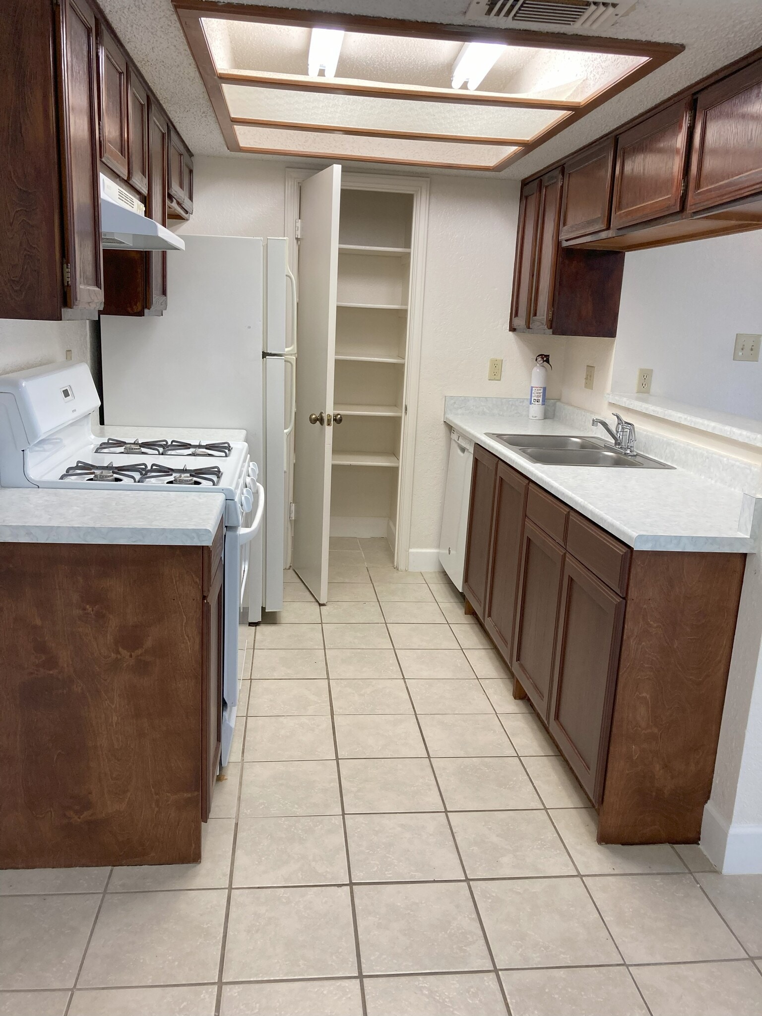 Building Photo - 7806-B Chimayo Cv.,