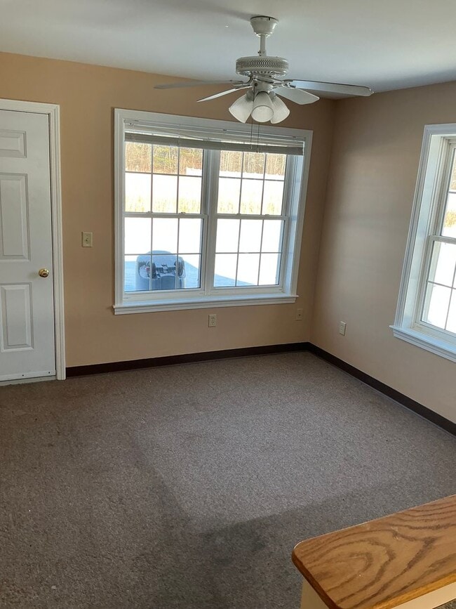 Building Photo - 517 Trafton Rd