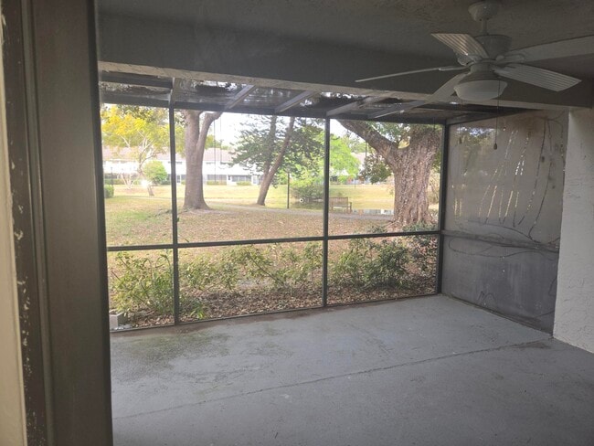 Building Photo - 7890 Lago Del Mar Dr