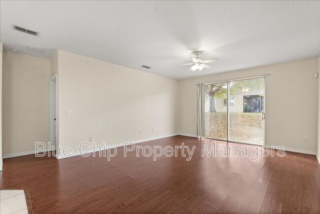 Building Photo - 115 Sahalli Ct