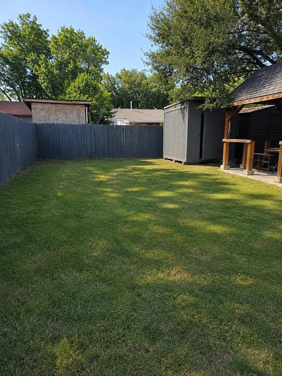 Building Photo - 5410 Burgundy Dr