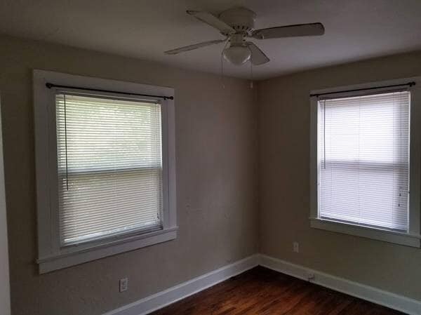 Building Photo - 7 Mindoro Cir