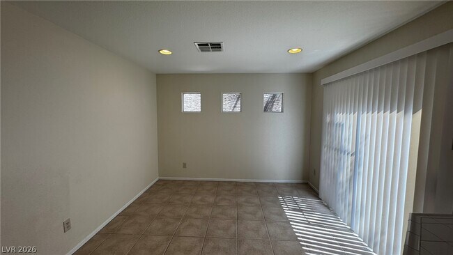 Building Photo - 10435 Prairie Schooner Ave