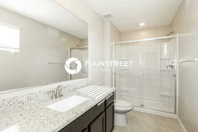 Building Photo - 4 Bedroom Pet-Friendly Home in Phoenix, AZ...