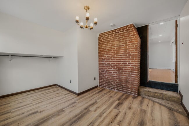 Building Photo - 139 Pennsylvania Ave