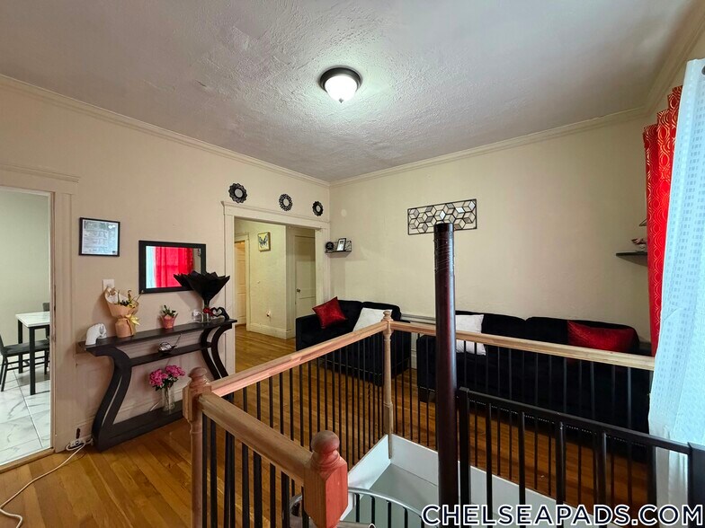 Building Photo - 4 Lafayette Ave