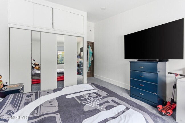 Building Photo - 612 Deal Rd