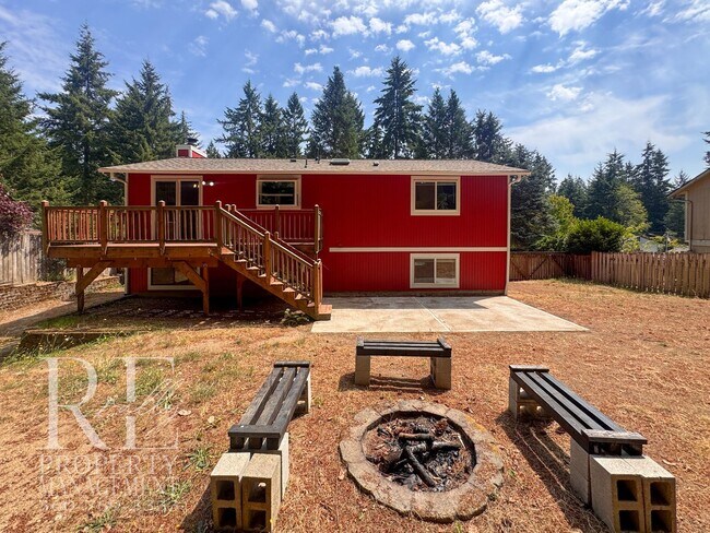 Building Photo - Freshly Painted East Bremerton Home with Expansive Decks & Flexible Living Space