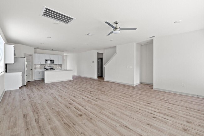 Building Photo - 7404 Sagira Path