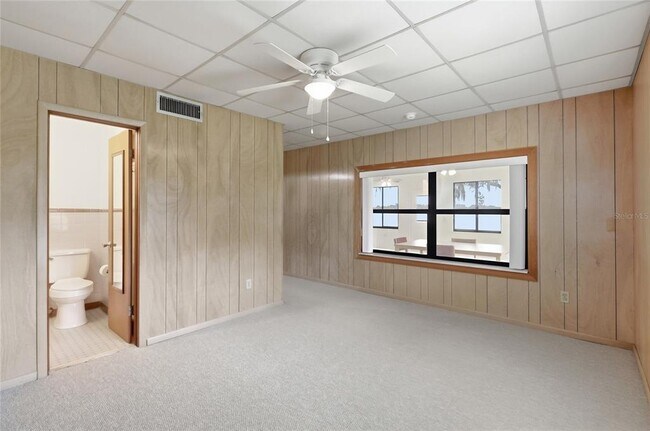 Building Photo - 767 Edison Rd