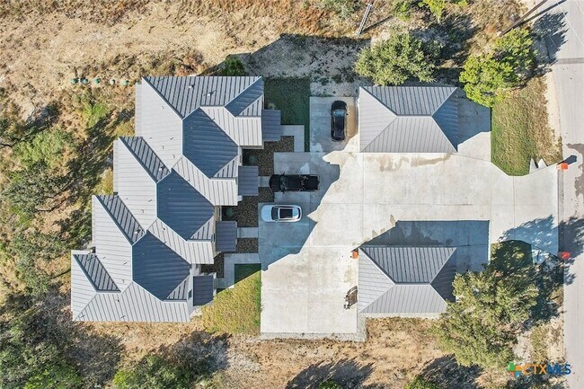 Building Photo - 289 Star Grass