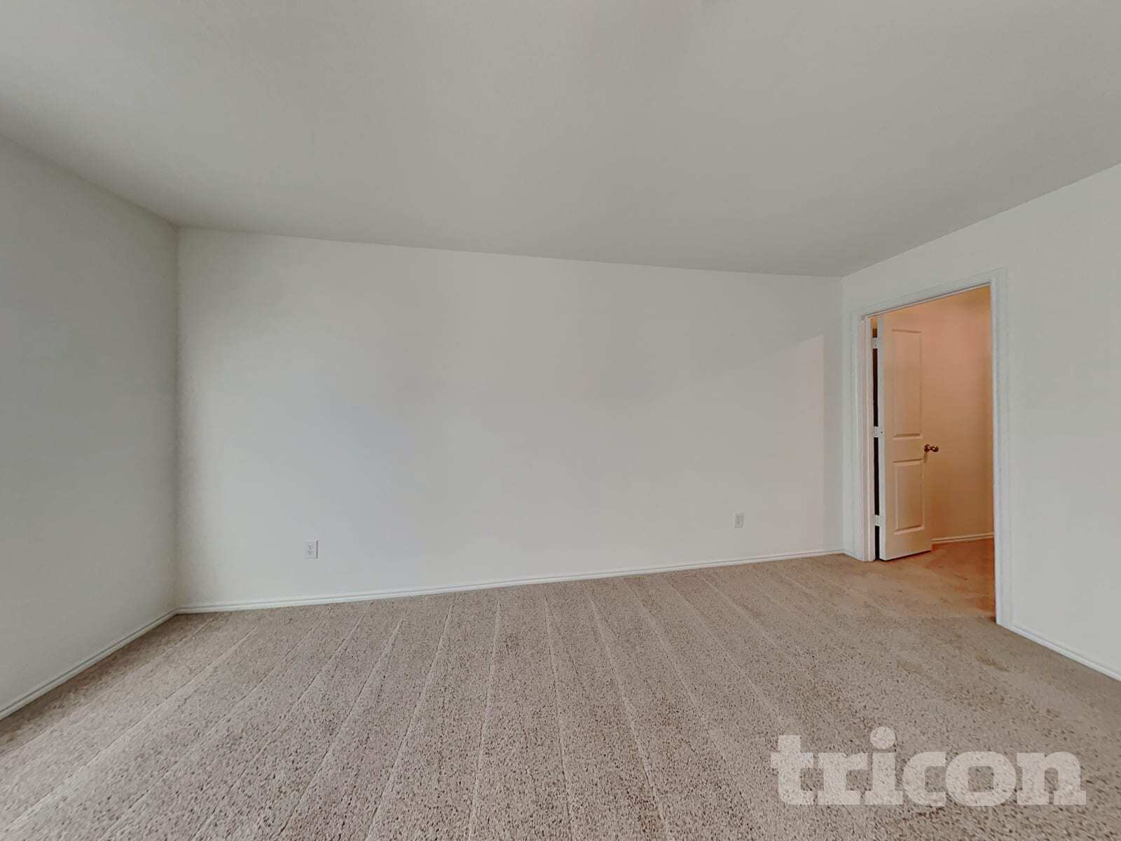 Building Photo - 617 Dashwood Dr