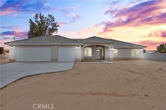 Building Photo - 8104 Corona Ave