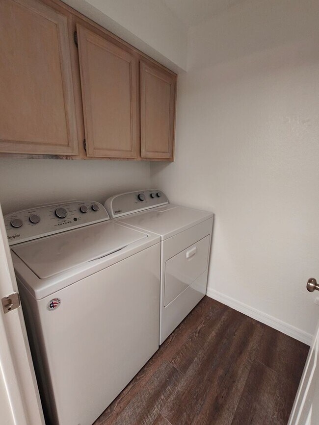 Building Photo - 5104 N 32nd St
