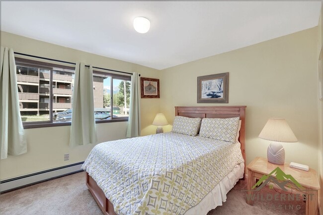 Building Photo - Deck Gore Condo - WINTER RENTAL-2 Bedroom/...