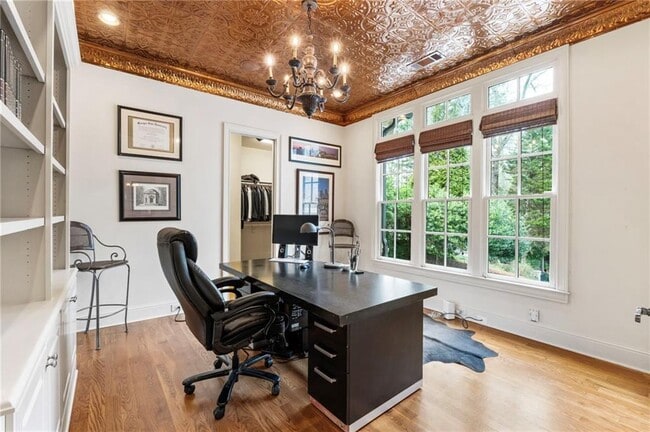 Building Photo - 927 Buckingham Cir NW