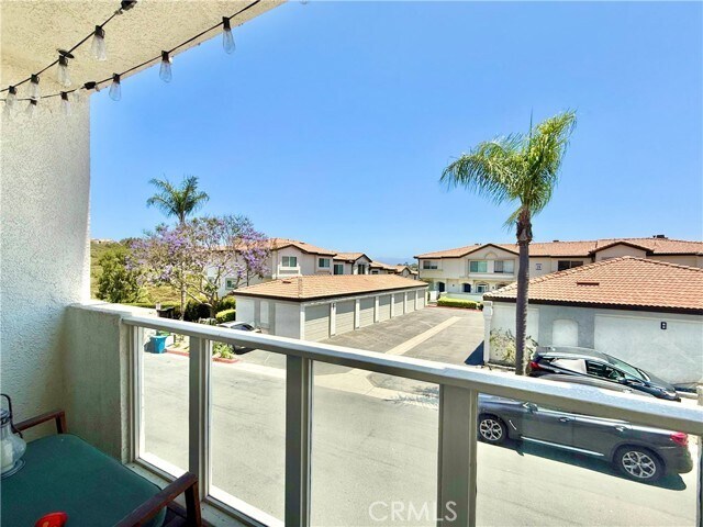 Building Photo - 30902 Club House Dr