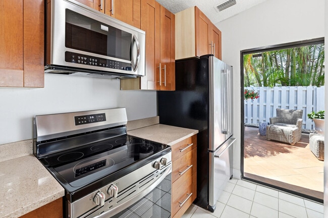 Building Photo - 22316 Pineapple Walk Dr