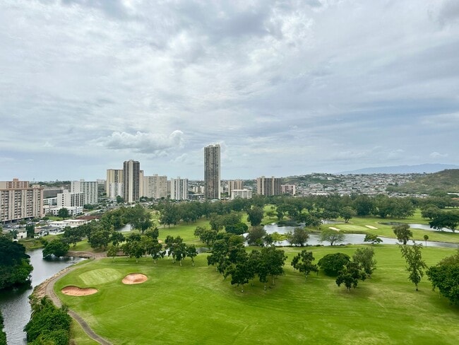 Building Photo - Golf course and Ocean Views  from this 3 bedroom 2 bath condo!