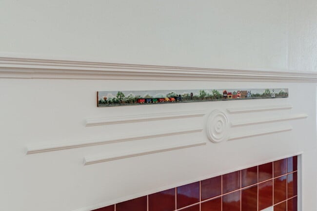 Building Photo - 2710 27th St